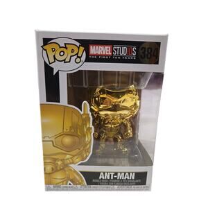 Funko Pop! Vinyl: Marvel - Ant-Man (Gold Chrome) #384 In Pop Protector